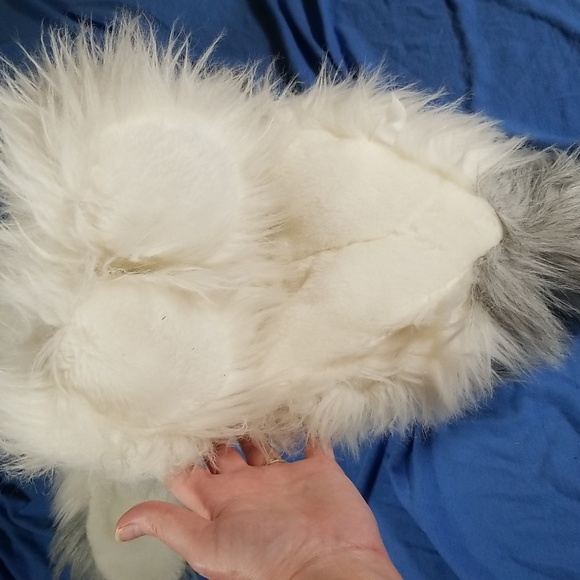 Large Shaggy Dog Stuff Animal - Picture 8 of 8